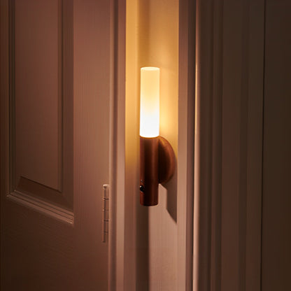 applique murale chambre adulte  devant porte