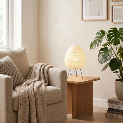 lampe à poser sur table au salon
