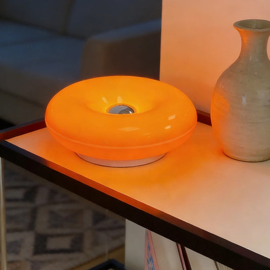 lampe a poser proche du vase