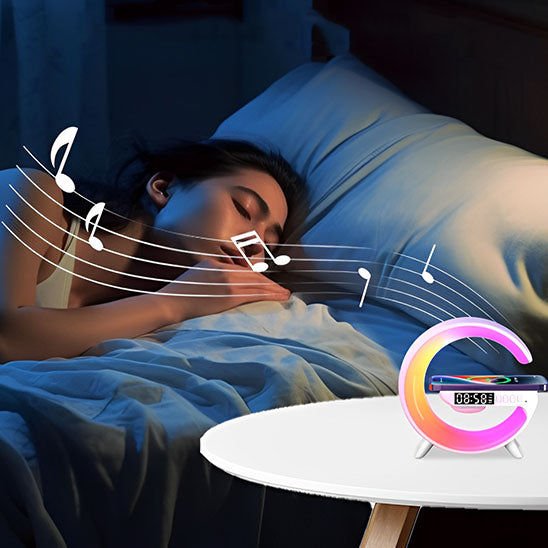 lampe de chevet design au chevet femme qui dors