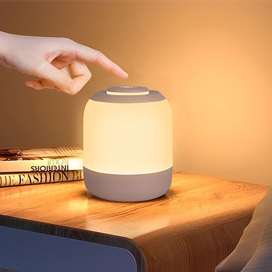 lampe de chevet tactille allumer sur table